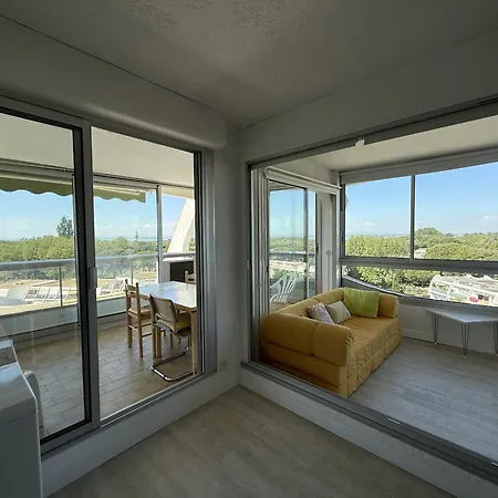 Sol-y-days Fleurie 2, Vue Panoramique Avec Piscine